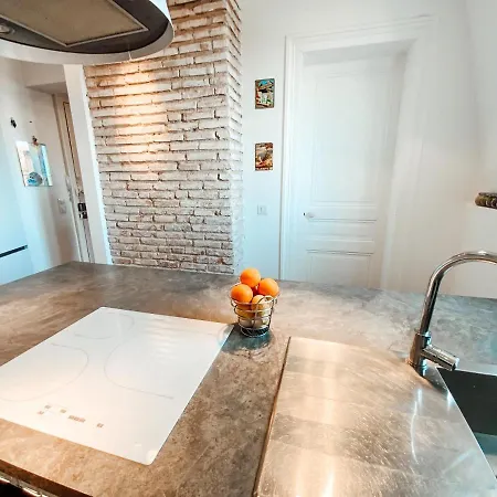 Uda - T2 Cosy Au Coeur De La Ville Апартаменты *
